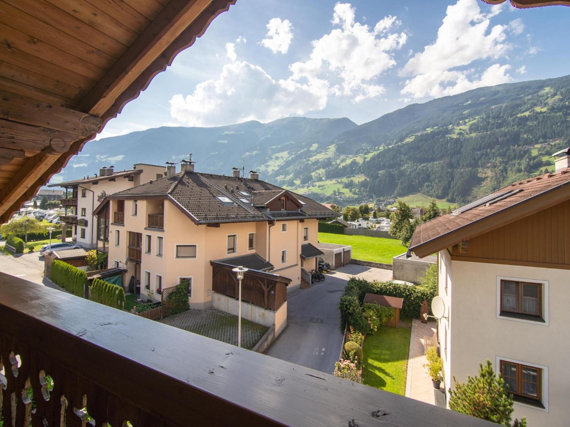 Haus Stock Lägenhet Zell am Ziller Exteriör bild